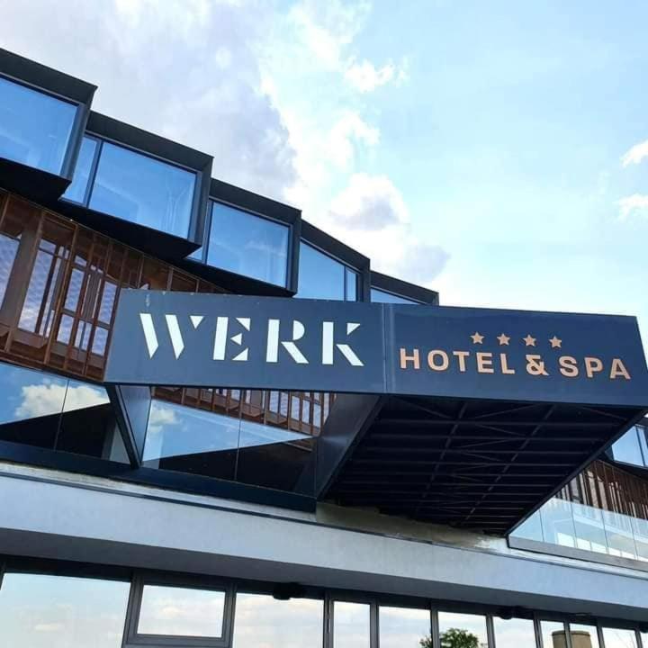 Werk Hotel & Spa Hunedoara Exterior foto